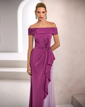 Available in magenta (as pictured) royal and alpine green (005772)